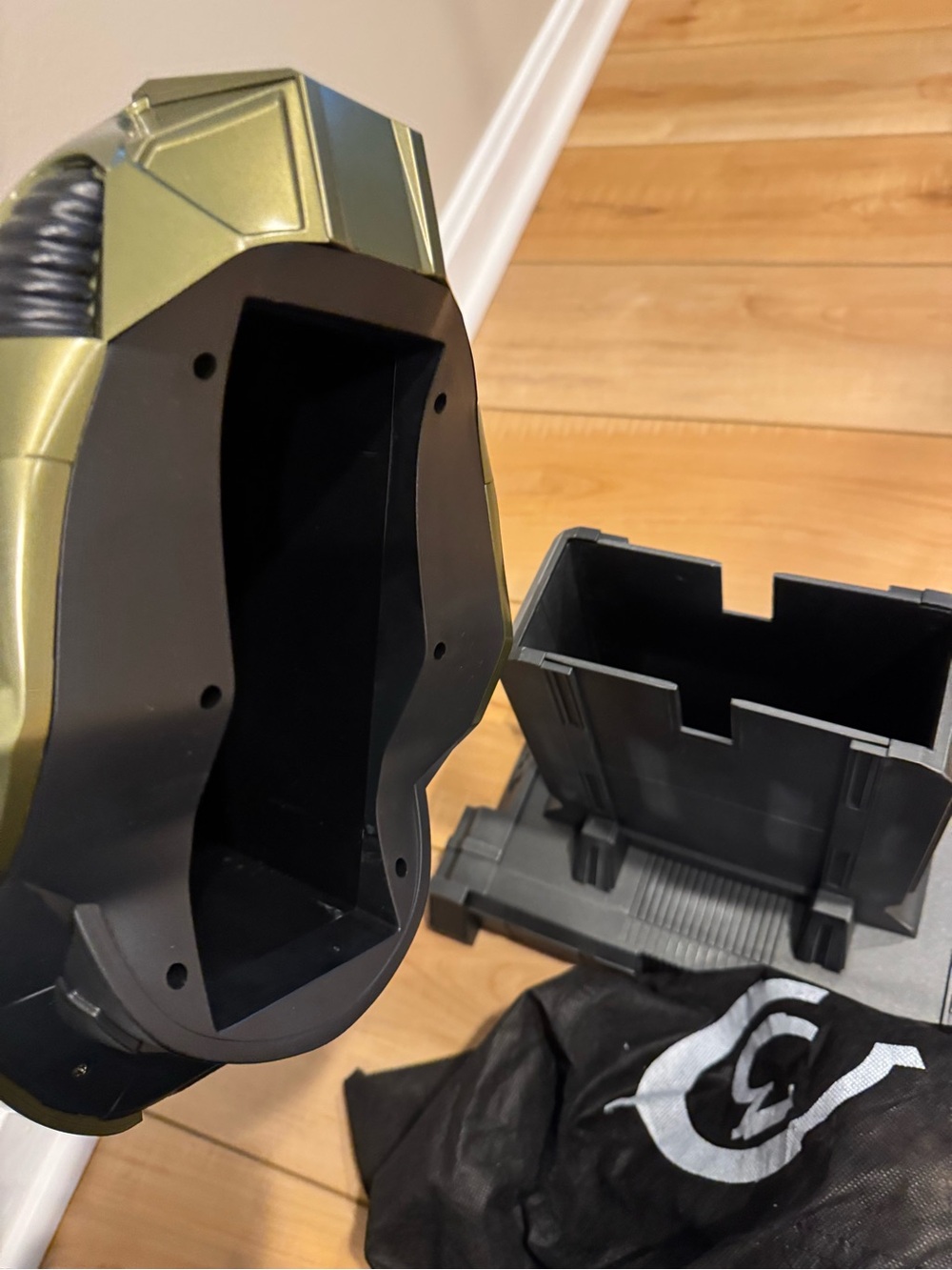 Halo 3 Master Chief Collectible - Picture 6 of 16